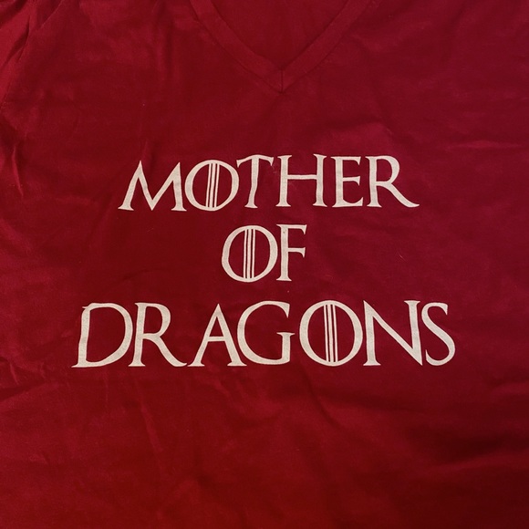 Game of Thrones Fan Tshirt v neck style - Picture 2 of 3